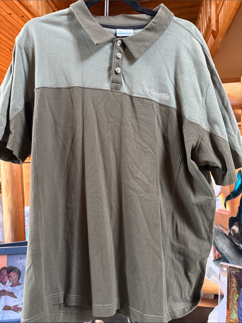 Columbia Men's Two-Tone Olive Green Polo